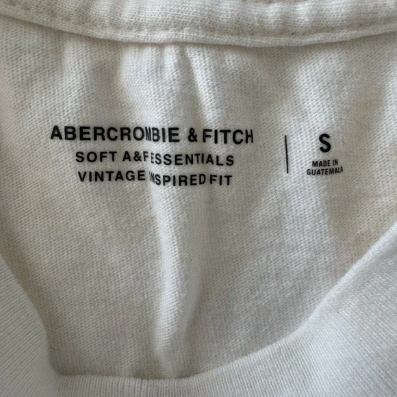 Abercrombie & Fitch Cream Racing Graphic Tee - Picture 2 of 2